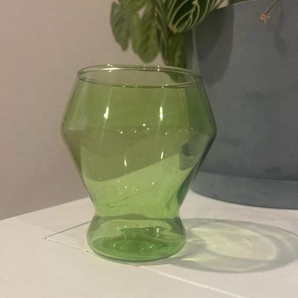 Yield’s Millennium Collection Set of 4 Stemless Glasses 10 OZ -New in Box - Picture 6 of 11